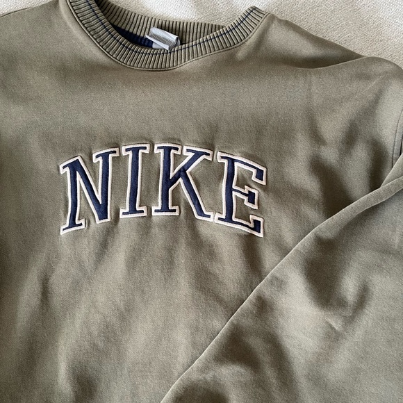 Vintage nike crewneck - Picture 2 of 2